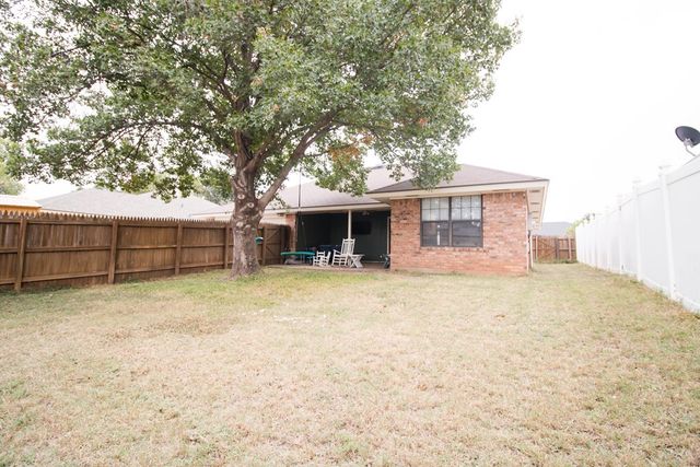 4845 Royal Oak Dr, San Angelo, TX 76904
