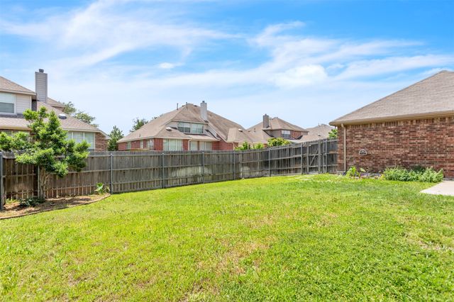 8002 Westover Drive, Rowlett, TX 75089