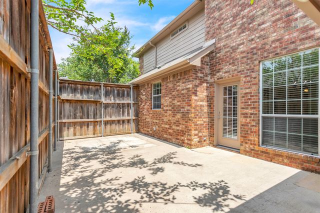 8002 Westover Drive, Rowlett, TX 75089