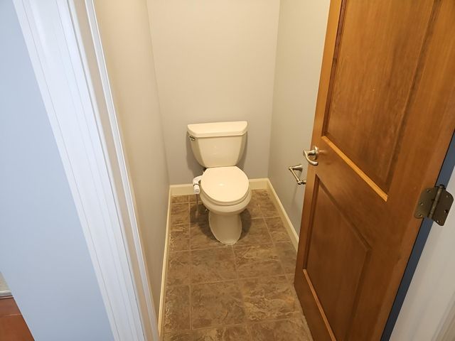 10772 Hawthorn Trail, Woodbury, MN 55129