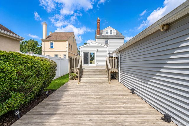 309 Garfield Avenue, West Hempstead, NY 11552