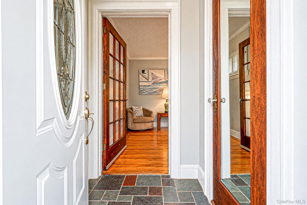 309 Garfield Avenue, West Hempstead, NY 11552 — photo 5