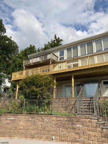 54 Board Rd, West Milford Twp., NJ 07421