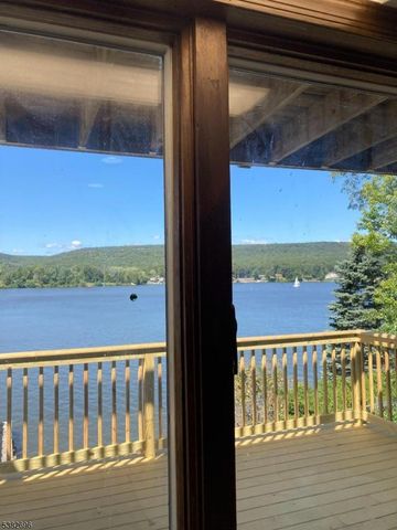 54 Board Rd, West Milford Twp., NJ 07421