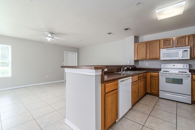 100 Corwin Drive 100, Crestview, FL 32539