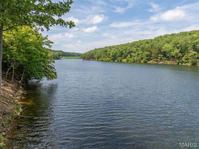 146 W Innsbrook Circle Drive, Innsbrook, MO 63390
