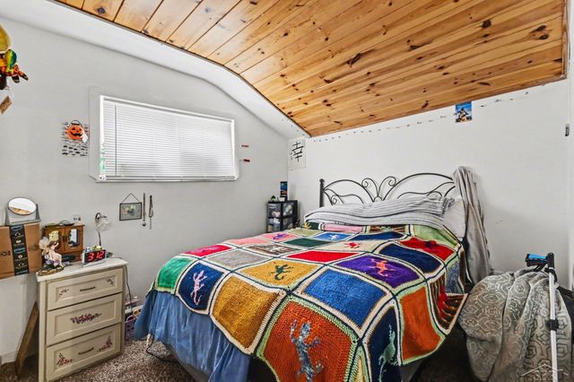 6945 Delta River Road, Grand Ledge, MI 48906