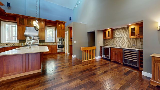 3S791 Terrace Drive, North Aurora, IL 60542