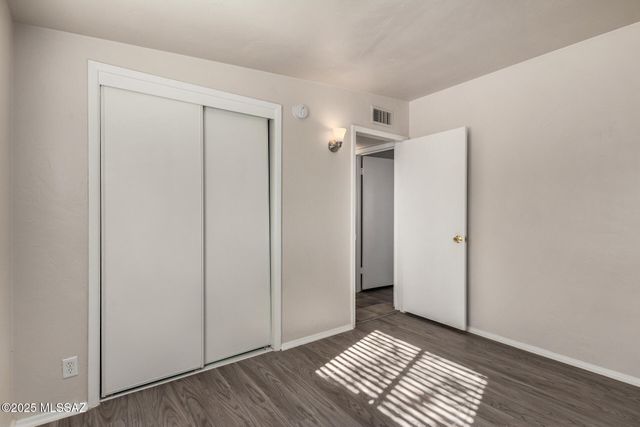 4818 E 25th Street, Tucson, AZ 85711