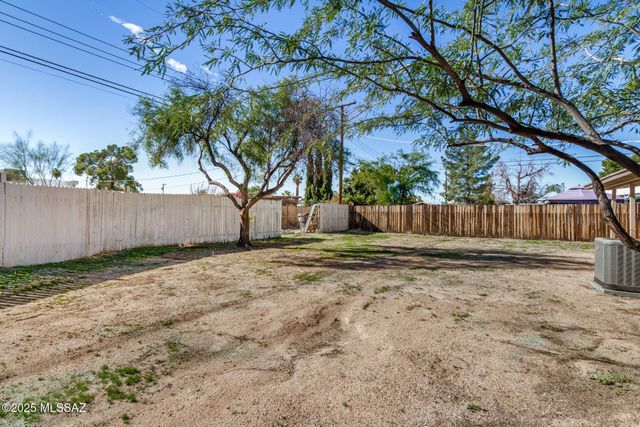 4818 E 25th Street, Tucson, AZ 85711