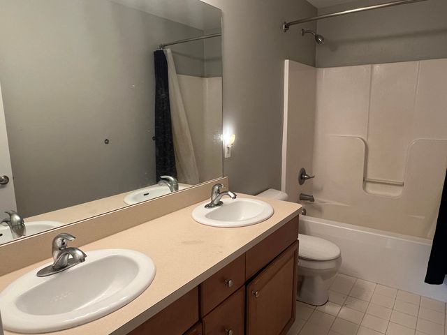 24668 Thatcher Drive, Novi City, MI 48375