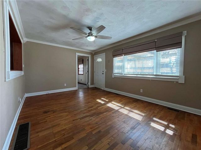 701 W Ohio Street, Clinton, MO 64735