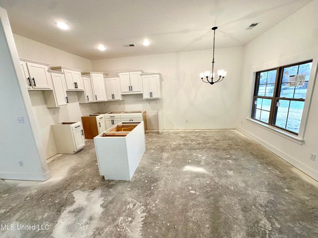 3719 Roland Drive, Southaven, MS 38672