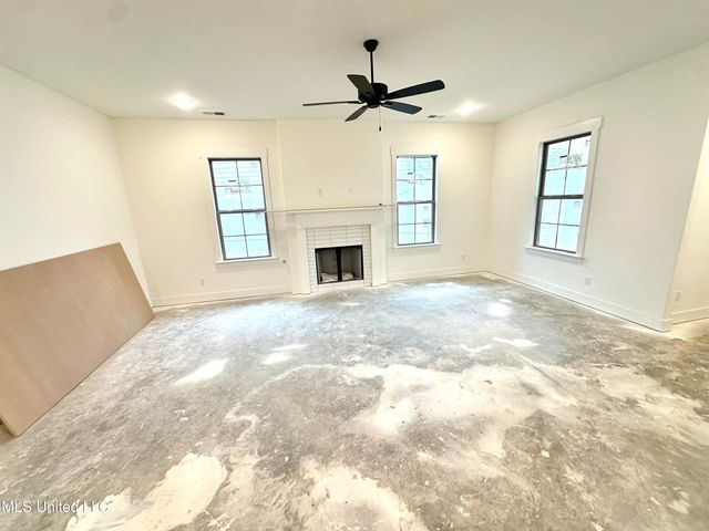 3719 Roland Drive, Southaven, MS 38672