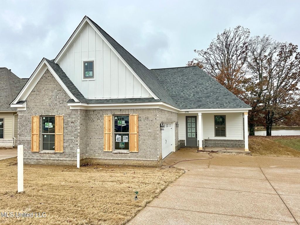 3719 Roland Drive, Southaven, MS 38672