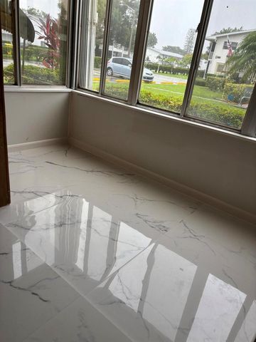 204 Salisbury I 204, West Palm Beach, FL 33417