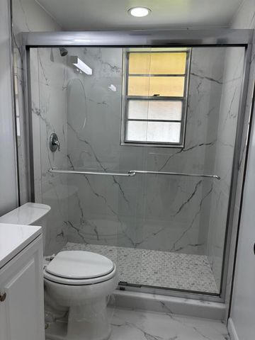 204 Salisbury I 204, West Palm Beach, FL 33417