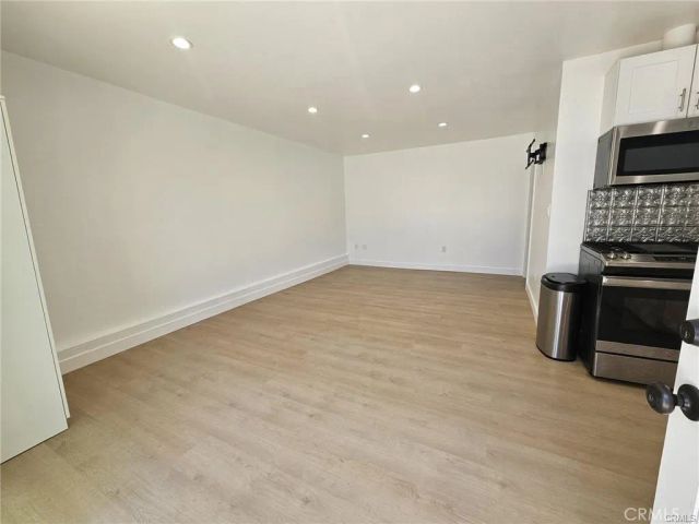 21931 Ybarra Road, Woodland Hills, CA 91364