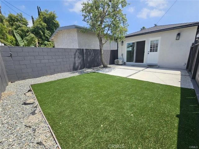 21931 Ybarra Road, Woodland Hills, CA 91364