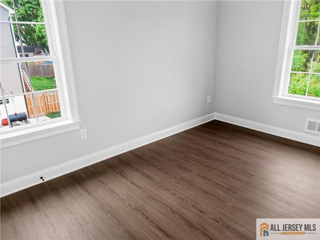 211 Prospect Street, South River, NJ 08882
