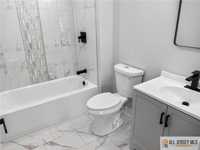 211 Prospect Street, South River, NJ 08882