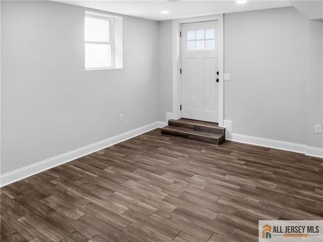 211 Prospect Street, South River, NJ 08882