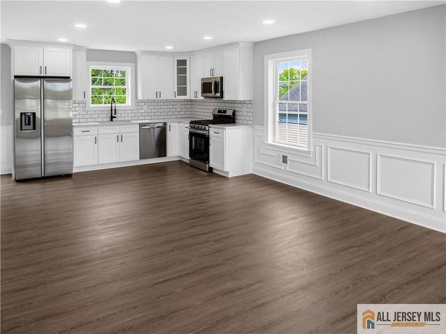 211 Prospect Street, South River, NJ 08882