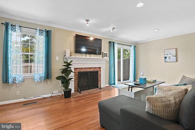 5267 LEESTONE CT, Springfield, VA 22151