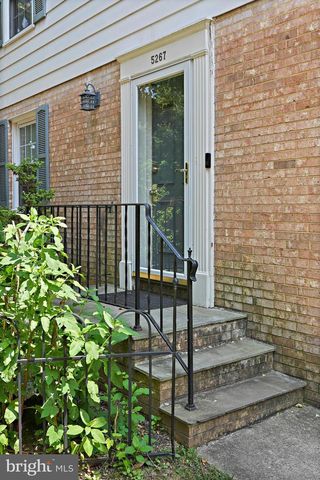 5267 LEESTONE CT, Springfield, VA 22151