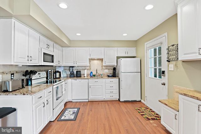 5267 LEESTONE CT, Springfield, VA 22151
