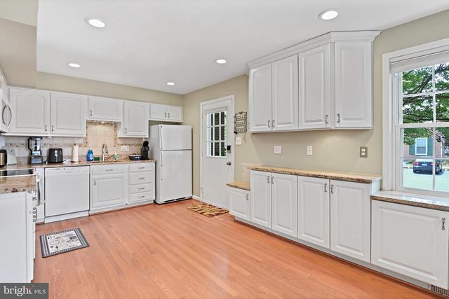 5267 LEESTONE CT, Springfield, VA 22151