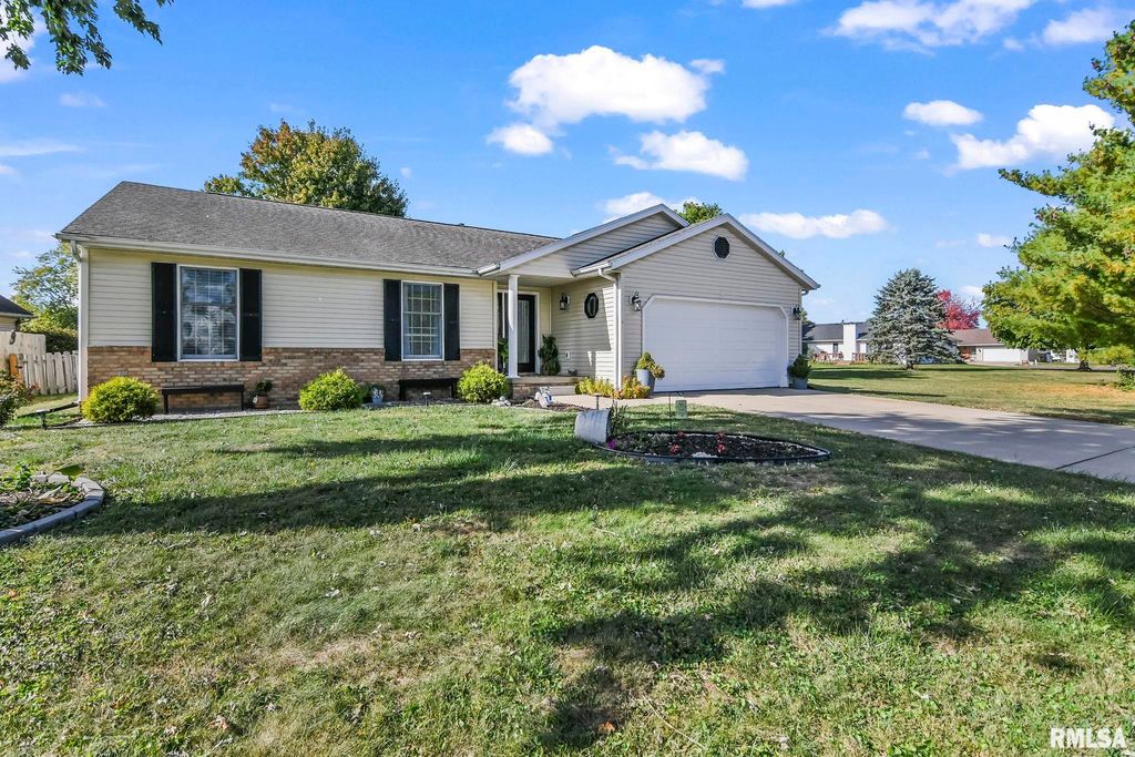 4601 Trillium Drive, Springfield, IL 62703