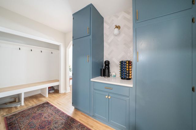 541 N Bluff Ave, Wichita, KS 67208