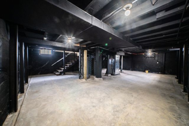 541 N Bluff Ave, Wichita, KS 67208