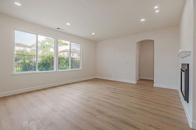 9135 Desiderio Way, Gilroy, CA 95020