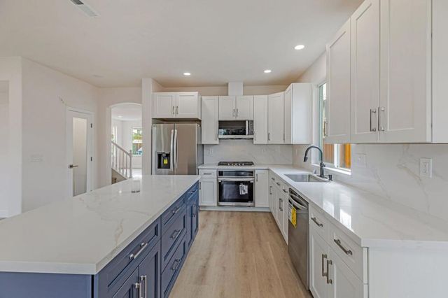 9135 Desiderio Way, Gilroy, CA 95020