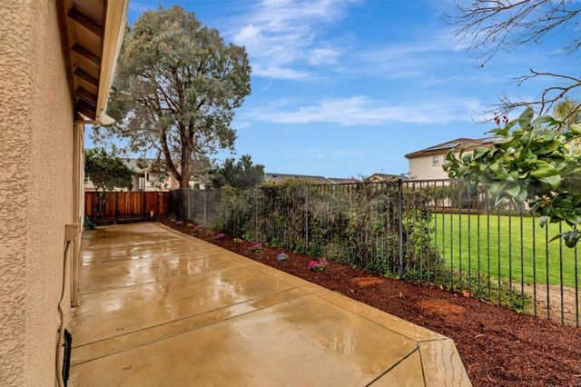 9135 Desiderio Way, Gilroy, CA 95020