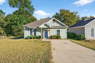 305 W Walker Street, Denison, TX 75020