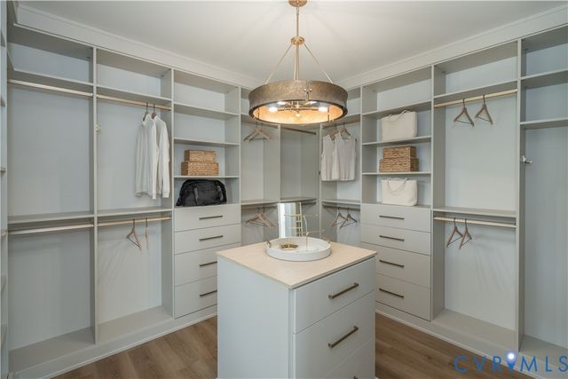 5413 Little Nottoway Ct, Moseley, VA 23120
