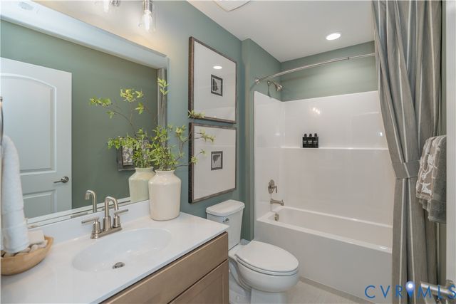 5413 Little Nottoway Ct, Moseley, VA 23120