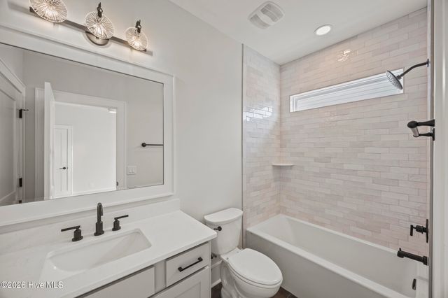 117 Grand Harvest Court, Wilmington, NC 28411