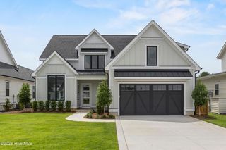 117 Grand Harvest Court, Wilmington, NC 28411