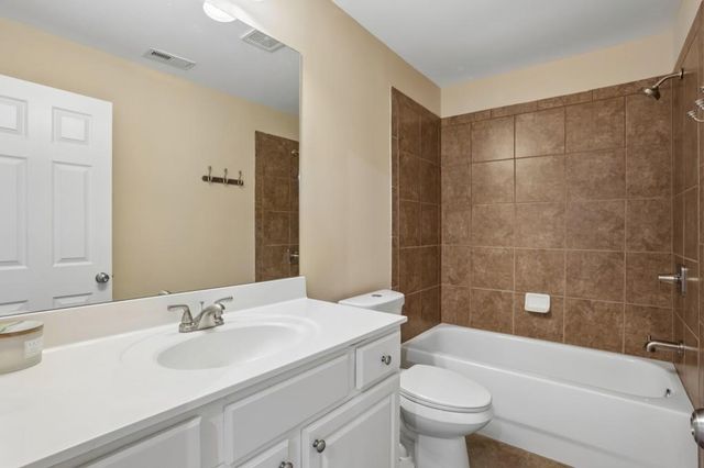 1641 Danbury Parc Place NE, Atlanta, GA 30319
