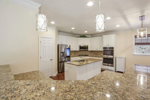 1641 Danbury Parc Place NE, Atlanta, GA 30319