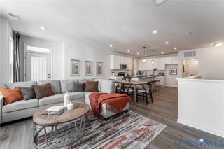 5313 Twisting Vine Ln Unit#203, Glen Allen, VA 23059