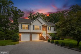 22835 CHESTNUT RD, Lexington Park, MD 20653