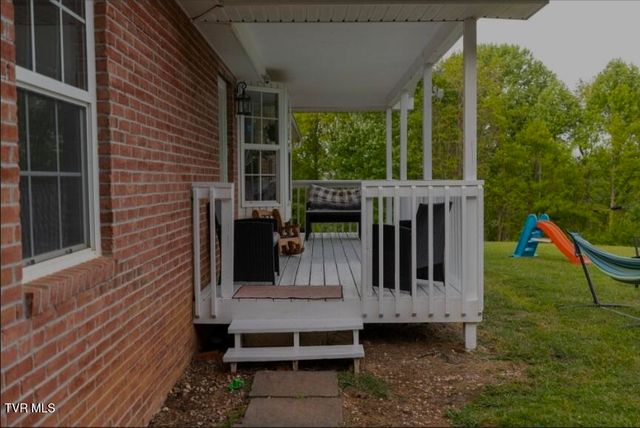 21426 Darlington Drive, Bristol, VA 24202
