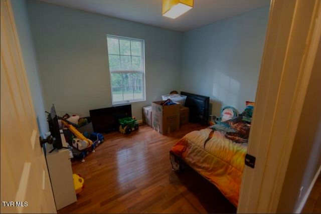 21426 Darlington Drive, Bristol, VA 24202
