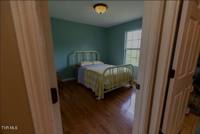 21426 Darlington Drive, Bristol, VA 24202
