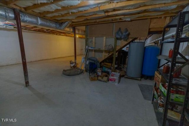 21426 Darlington Drive, Bristol, VA 24202